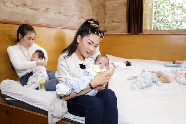 Ca sĩ Như Quỳnh xúc động khi lần đầu thăm mái ấm nuôi 73 trẻ mồ côi   - Ảnh 4.