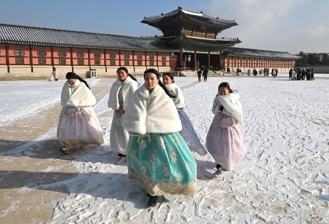 Hàn Quốc lạnh cóng âm 20 độ C gây xáo trộn hoạt động cả nước- Ảnh 2.