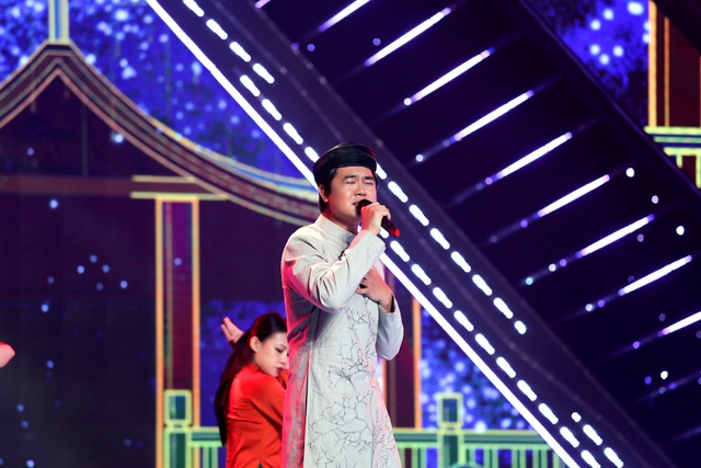 'Hoàng tử bolero' Nguyễn Phú Quí tiết lộ góc khuất của showbiz Việt- Ảnh 2.
