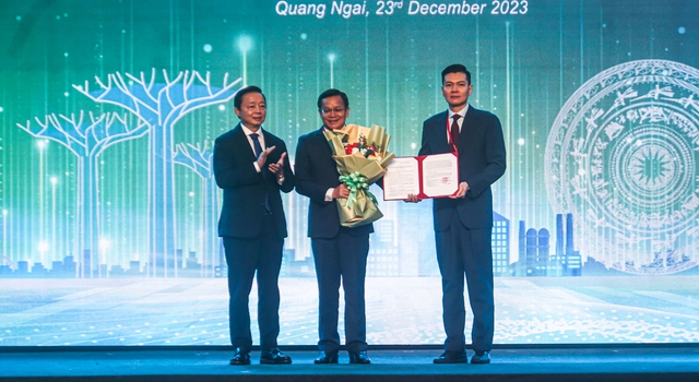Chủ tịch nước Võ Văn Thưởng dự lễ kỷ niệm 10 năm VSIP Quảng Ngãi- Ảnh 3.
