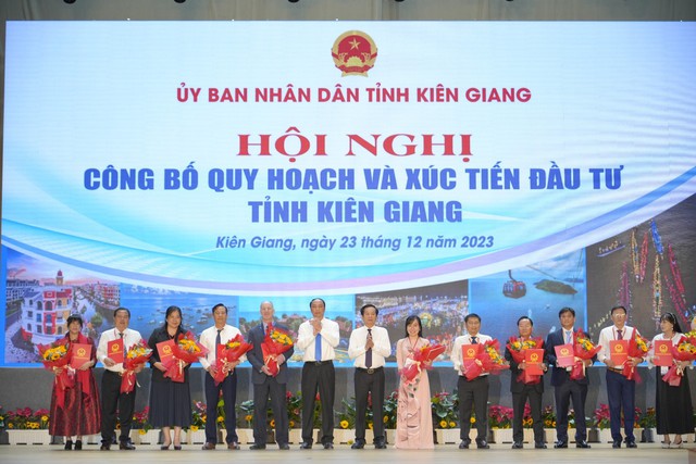 Tam giác kinh tế Rạch Giá - Hà Tiên - Phú Quốc giúp Kiên Giang bứt phá- Ảnh 3.