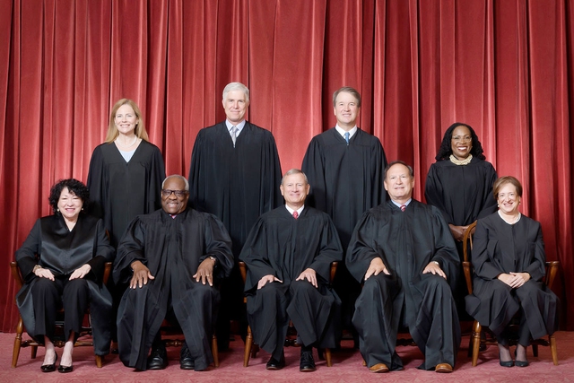9 thẩm phán được bổ nhiệm trọn đời của Tòa Tối cao Mỹảnh: Tối cao Pháp viện Mỹ