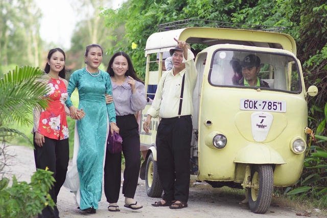 Cuộc sống của quán quân 'Solo cùng bolero' mùa đầu tiên sau khi đi định cư- Ảnh 3.