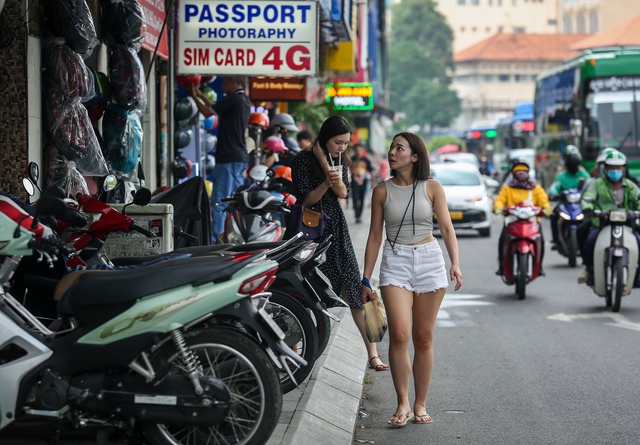 TP.HCM hướng dẫn cách thu phí vỉa hè, lòng đường từ tháng 1.2024- Ảnh 1.