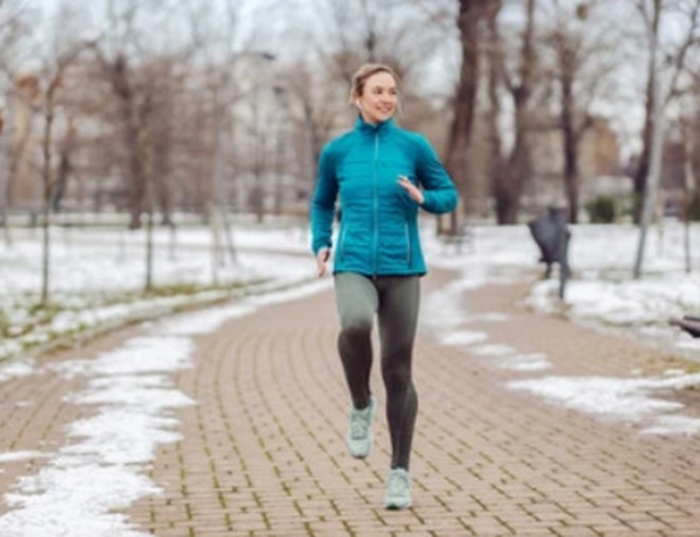 Phát hiện lợi ích bất ngờ của chạy bộ trong mùa đông- Ảnh 1.