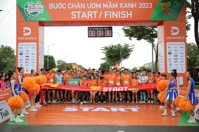 Bước chân ươm mầm xanh cùng giải chạy marathon ý nghĩa- Ảnh 1.