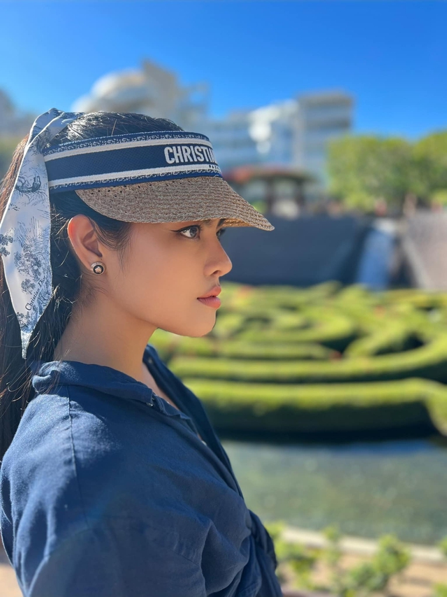 Theo gót Á hậu Lê Phương Thảo nuôi da khỏe, tóc đẹp- Ảnh 4. Theo gót Á hậu Lê Phương Thảo nuôi da khỏe, tóc đẹp- Ảnh 4.