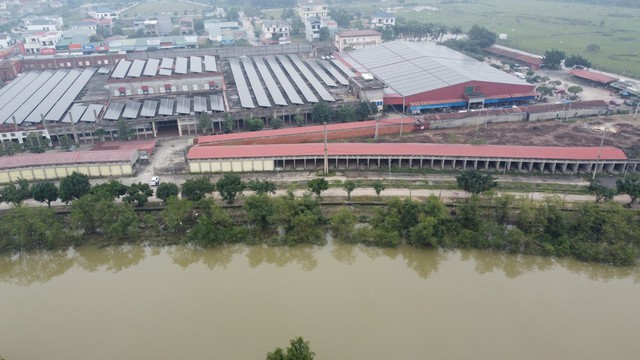 Cảnh hoang tàn tại dự án khách sạn, trung tâm thương mại 150 tỉ ở Hà Tĩnh- Ảnh 1.