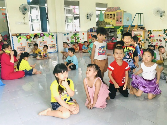 Hậu Giang: Mức hỗ trợ học phí năm học 2023-2024 cao nhất 254.000 đồng/tháng- Ảnh 1. Hậu Giang: Mức hỗ trợ học phí năm học 2023-2024 cao nhất 254.000 đồng/tháng- Ảnh 1.