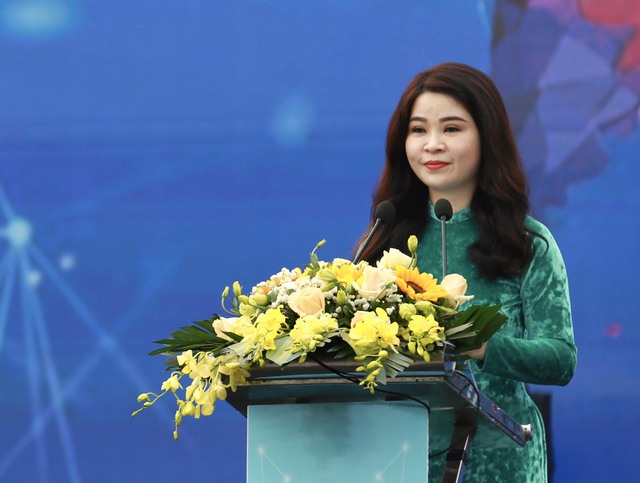 Khai mạc Festival Thanh niên quốc tế lần thứ 2- Ảnh 2. Khai mạc Festival Thanh niên quốc tế lần thứ 2- Ảnh 2.