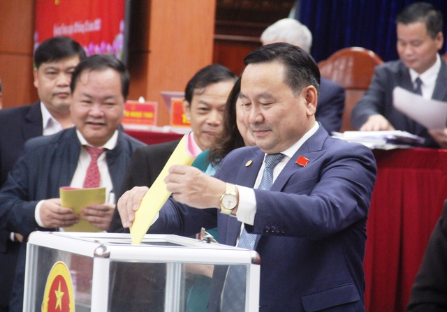 Giám đốc Sở Công thương tỉnh Quảng Nam có phiếu tín nhiệm thấp nhiều nhất- Ảnh 1.
