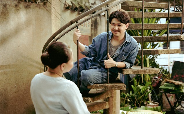Diễn viên Quốc Khánh 'đối đầu' chính mình khi cùng góp mặt trong 2 bộ phim tết- Ảnh 2.