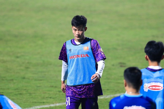 U.23 Việt Nam hội quân cho giấc mơ Olympic, có 3 tuyển thủ quốc gia tập cùng- Ảnh 4. U.23 Việt Nam hội quân cho giấc mơ Olympic, có 3 tuyển thủ quốc gia tập cùng- Ảnh 4.