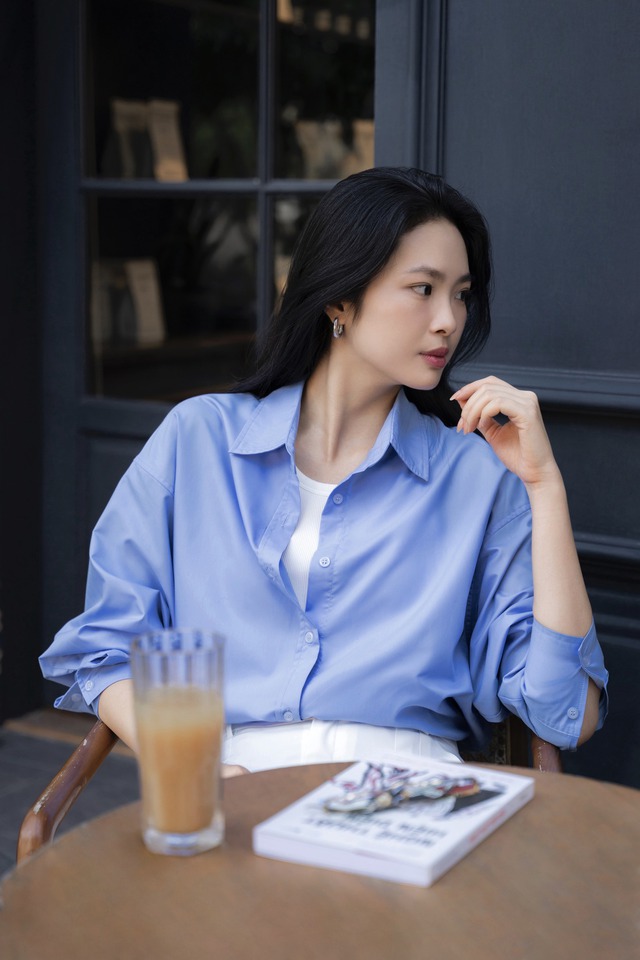 Thăng hạng nhan sắc với bản phối thú vị từ áo sơ mi của hội mặc đẹp - Ảnh 1. Thăng hạng nhan sắc với bản phối thú vị từ áo sơ mi của hội mặc đẹp - Ảnh 1.
