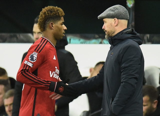 Vì sao HLV Erik ten Hag phải nhượng bộ ngôi sao số 1 CLB M.U, Marcus Rashford?- Ảnh 2.