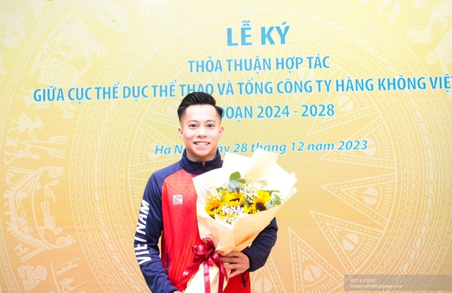 'Hot boy' thể dục dụng cụ Lê Thanh Tùng chưa chia tay sự nghiệp đỉnh cao- Ảnh 1.