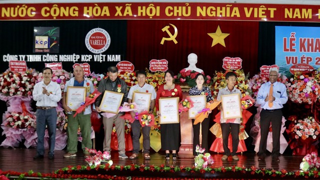Đầu tư 430 tỉ đồng cho vùng nguyên liệu mía đường rộng 23.000 ha tại Phú Yên- Ảnh 2. Đầu tư 430 tỉ đồng cho vùng nguyên liệu mía đường rộng 23.000 ha tại Phú Yên- Ảnh 2.