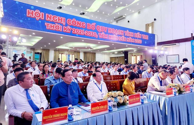 Bến Tre sẽ lấn biển để có thêm 500 km2 đất liền - Ảnh 2. Bến Tre sẽ lấn biển để có thêm 500 km2 đất liền - Ảnh 2.