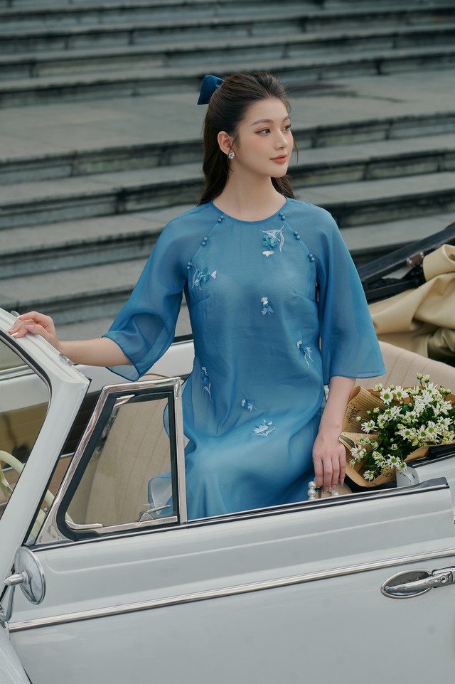 ao-dai-theu-hoa-co