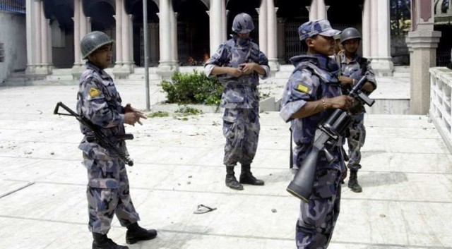 Nepal bắt giữ 12 người tuyển công dân để đưa vào quân đội Nga - Ảnh 1.
