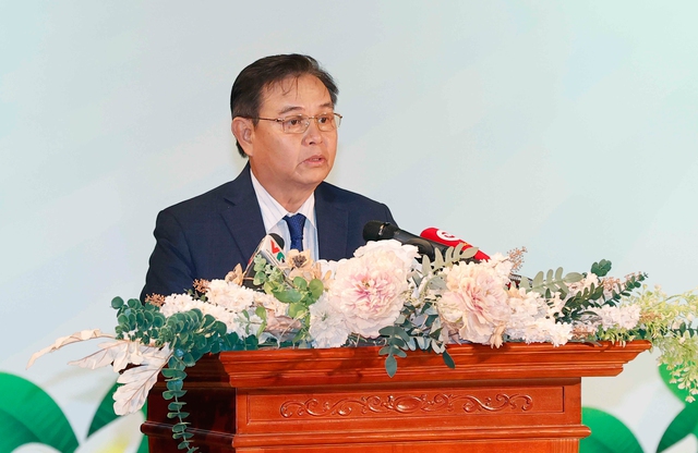 Chủ tịch Quốc hội: 'Quan hệ Việt - Lào là tình nghĩa ruột thịt thân thiết' - Ảnh 2.