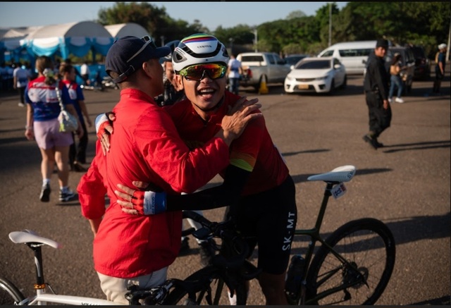 Tuyển thủ trẻ Việt Nam thắng giải xe đạp hữu nghị Việt Nam - Lào - Campuchia - Ảnh 2.