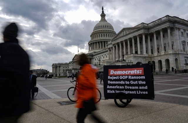Đảng Cộng hòa tại Thượng viện Mỹ chặn viện trợ Ukraine và Israel - Ảnh 1.
