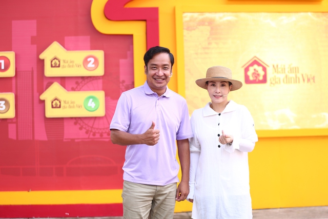 Kiều Oanh khóc nghẹn trước người phụ nữ làm đủ nghề nuôi con dù bệnh tật - Ảnh 1. Kiều Oanh khóc nghẹn trước người phụ nữ làm đủ nghề nuôi con dù bệnh tật - Ảnh 1.