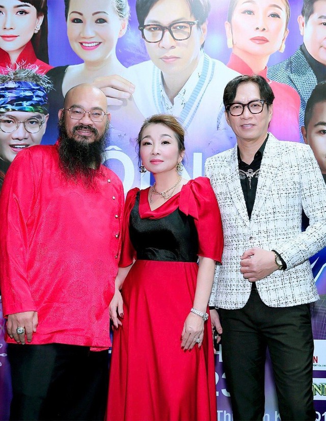 Sau show nhạc sĩ Nguyễn Minh Anh, ca sĩ Đức Xuân sang Mỹ lưu diễn - Ảnh 1.