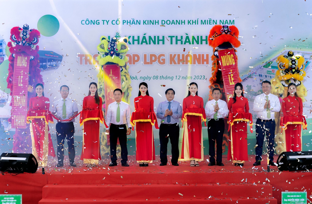 Gas South khánh thành trạm chiết nạp LPG Nha Trang - Ảnh 4.