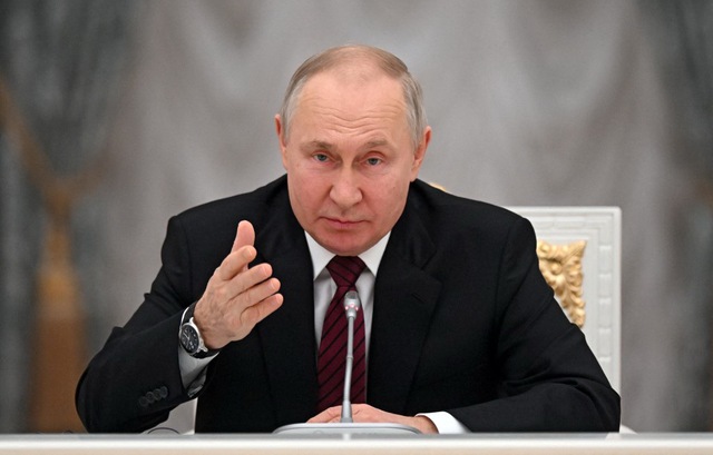 Ông Putin nói không còn cách nào khác, phải tái tranh cử Tổng thống Nga - Ảnh 1.