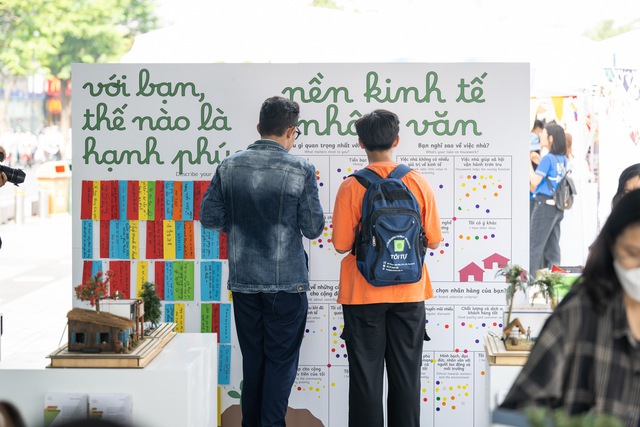 Tưng bừng Lễ hội Âm nhạc BridgeFest ở phố đi bộ Nguyễn Huệ TP.HCM - Ảnh 4. Tưng bừng Lễ hội Âm nhạc BridgeFest ở phố đi bộ Nguyễn Huệ TP.HCM - Ảnh 4.