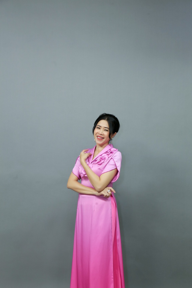 Quỳnh Hoa kể sự cố sân khấu gắn với ca khúc 'Chị tôi' của Trần Tiến - Ảnh 3.