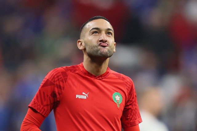 PSG kiện Chelsea vì đổ bể chuyển nhượng Hakim Ziyech phút chót - Ảnh 1.