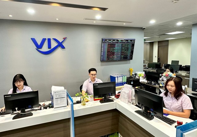 Thành viên HĐQT và Ban Kiểm soát chứng khoán VIX xin từ nhiệm - Ảnh 1.