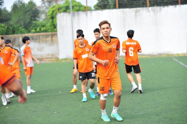 'Tân binh trong làng bóng đá sân 11 nhưng không phải chơi cho vui' - Ảnh 3.