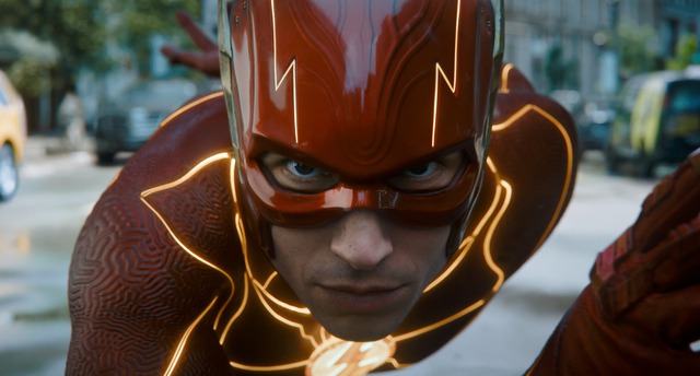 Đoàn phim 'The Flash' tung trailer đầy choáng ngợp - Ảnh 1.