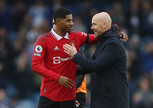 HLV Ten Hag hết lời ca ngợi 'người hùng' của Man United - Ảnh 1.