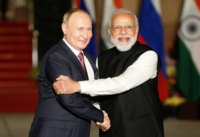 Ấn Độ đã mua số vũ khí trị giá 13 tỉ USD từ Nga - Ảnh 1.