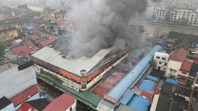 Hải Phòng khẩn trương khắc phục hậu quả sau vụ cháy chợ Tam Bạc - Ảnh 4.