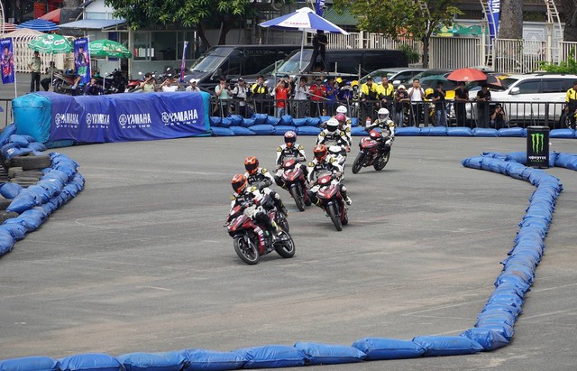 Nhà vô địch MotoGP đến Việt Nam: ‘Thổi bùng’ giấc mơ của nhiều tay đua trẻ - Ảnh 1.