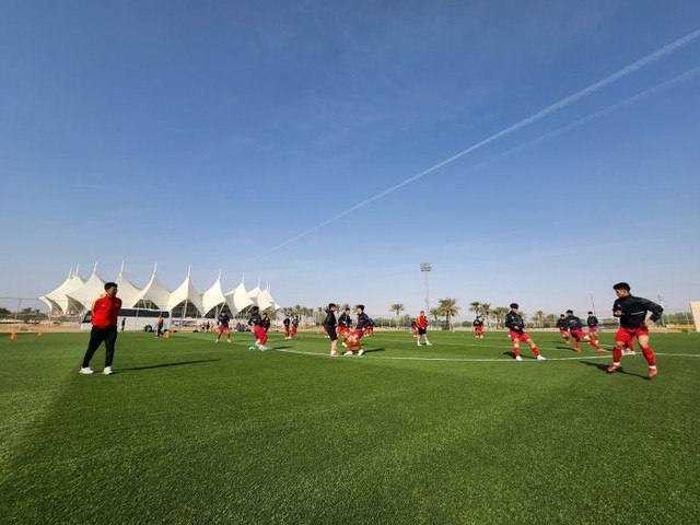 Các cầu thủ U.20 Việt Nam tích cực tập luyện tại Ả Rập Xê Út