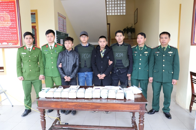 Hà Tĩnh: Triệt phá đường dây ma túy số lượng lớn trị giá 6 tỉ đồng - Ảnh 1. Hà Tĩnh: Triệt phá đường dây ma túy số lượng lớn trị giá 6 tỉ đồng - Ảnh 1.