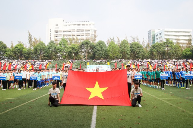 Tưng bừng khai mạc vòng loại giải bóng đá Thanh Niên Sinh viên Việt Nam - Ảnh 13.