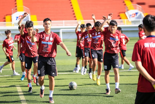 ĐH Sư phạm TDTT vs ĐH Văn Lang: Đội làm khó HV Juventus Việt Nam ra quân - Ảnh 4.