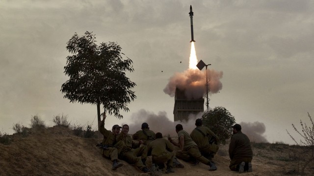 Hệ thống phòng thủ tên lửa Vòm sắt của Israel