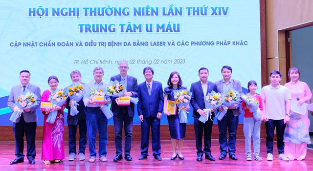 Hội nghị thường niên va đao tao liên tuc Trung tâm U máu  lần thứ XIV - Ảnh 1.