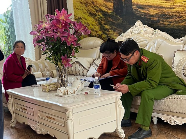 Đà Lạt xử phạt khách sạn “kỳ thị” du khách người Việt gốc Hoa - Ảnh 3. Đà Lạt xử phạt khách sạn “kỳ thị” du khách người Việt gốc Hoa - Ảnh 3.