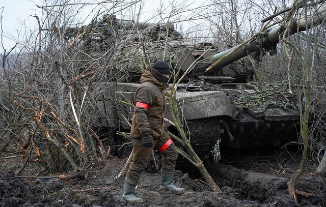 Chiến sự Ukraine ngày 344: Nga tấn công ở Donetsk, phá hủy HIMARS - Ảnh 1.