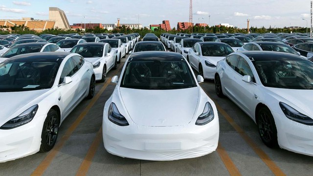 Giảm giá 'ác liệt', Tesla khiến xe điện Trung Quốc 'chao đảo'   - Ảnh 2.